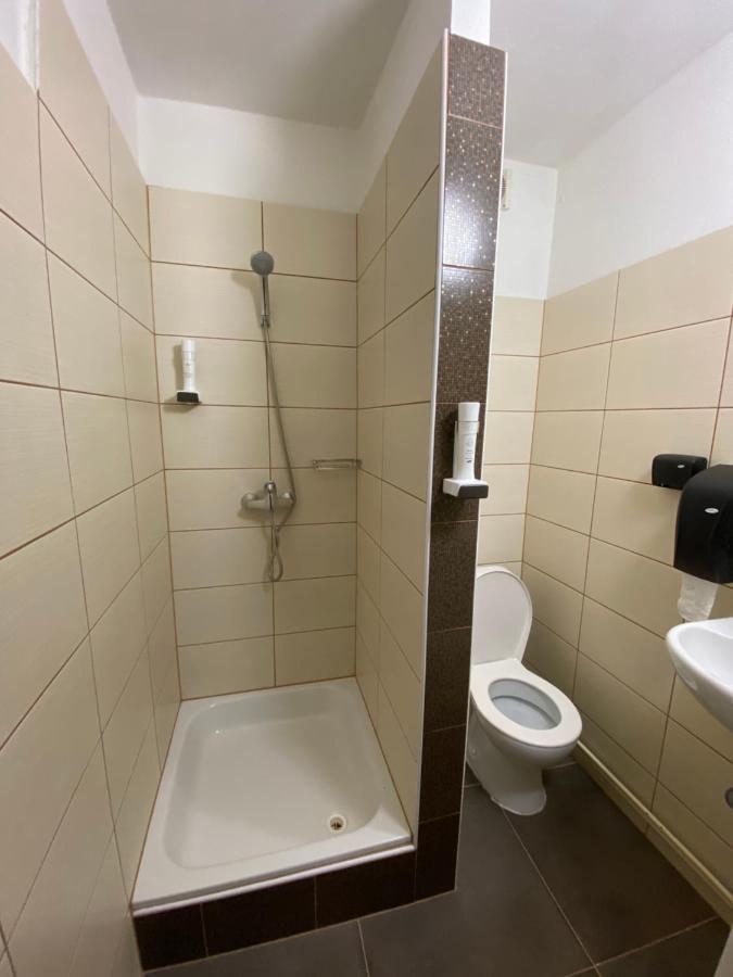 Hotel Houstka Brandýs nad Labem-Stará Boleslav Buitenkant foto