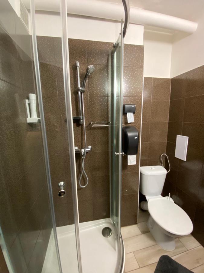 Hotel Houstka Brandýs nad Labem-Stará Boleslav Buitenkant foto