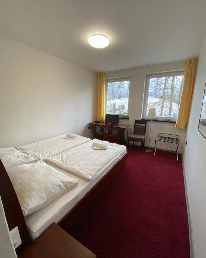 Hotel Houstka Brandýs nad Labem-Stará Boleslav Buitenkant foto